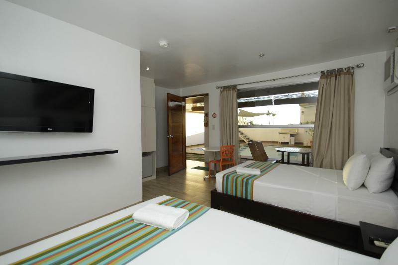 Westcliff Villa By Bluewaves Balabag  Exteriör bild